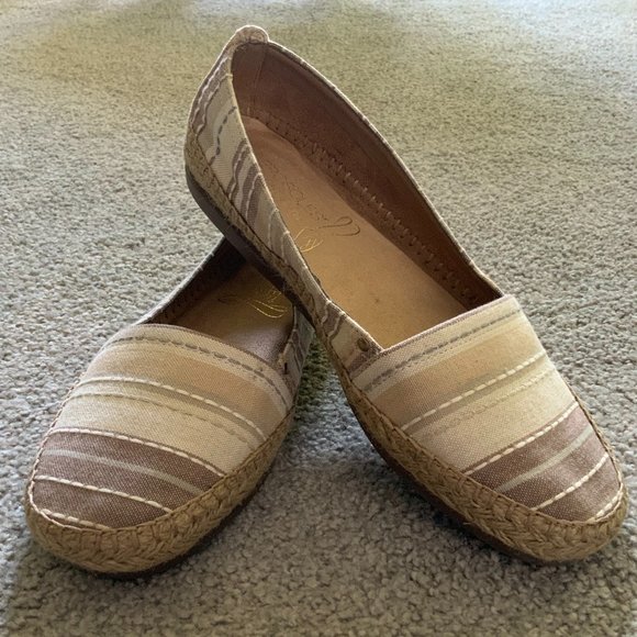 AEROSOLES Shoes - Aerosoles - 7 1/2W Solitaire Striped Canvas Stitch N Turn Espadrilles Tan Brown